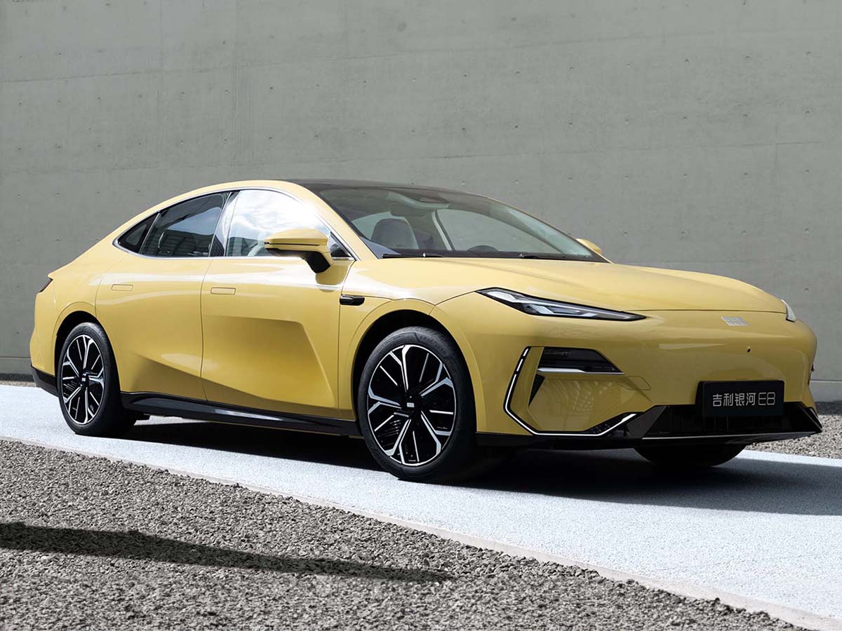 Geely Galaxy E8 s 646 KS stiže na kinesko tržište